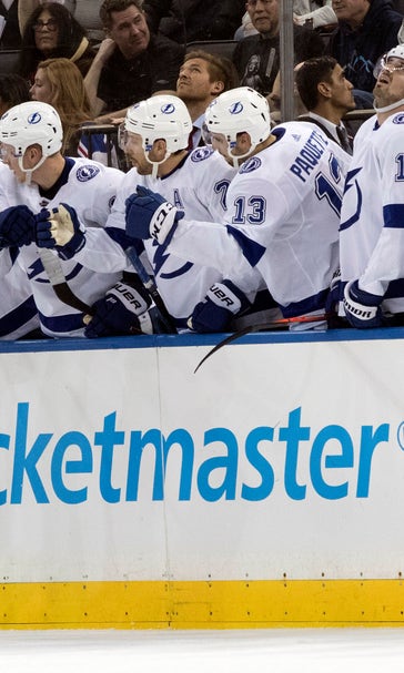 Stamkos, Domingue lead Lightning to 3-2 win over Rangers
